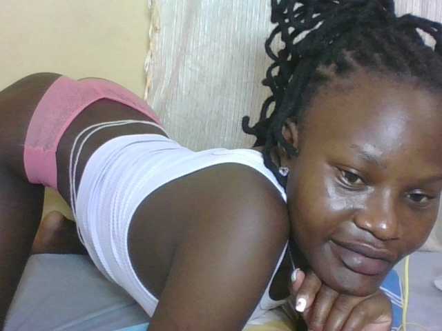 Live sex webcam photo for Darberry21 #291875145