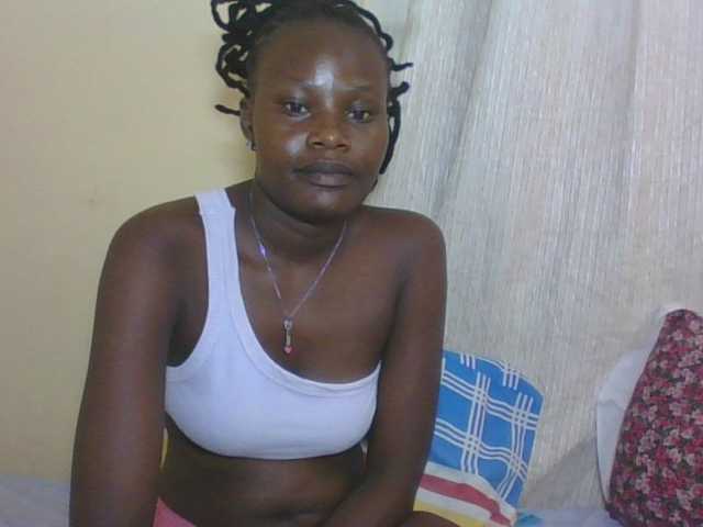 Live sex webcam photo for Darberry21 #291878468