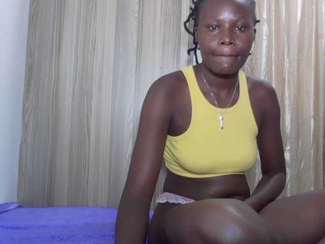 Live sex webcam photo for Darberry21 #292006002