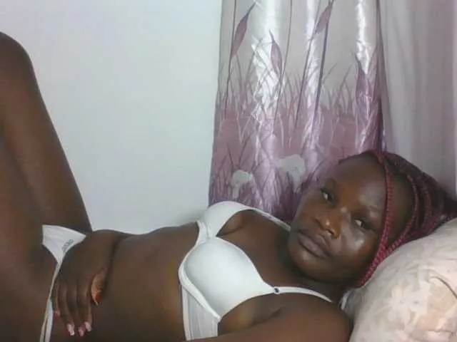 Live sex webcam photo for Darberry21 #294198661