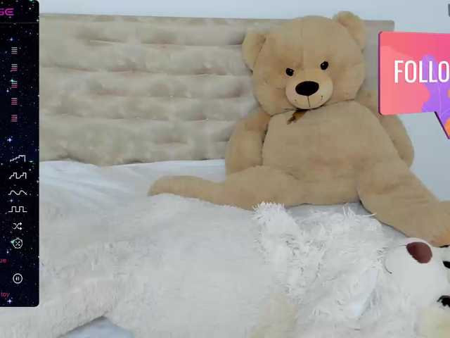 Live sex webcam photo for DarcieJane #277182745