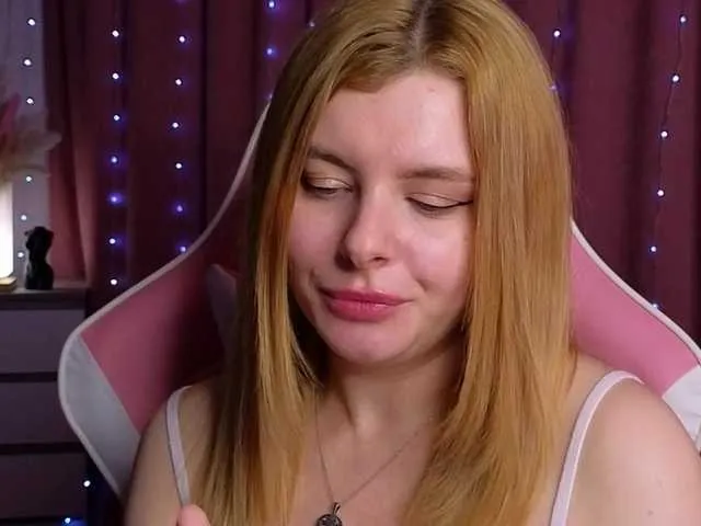 Live sex webcam photo for DariaPon #292319423