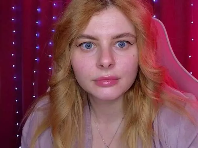 Live sex webcam photo for DariaPon #292360500