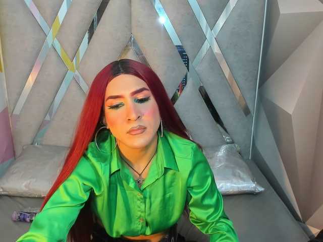 Live sex webcam photo for Dariannadigio #290666698