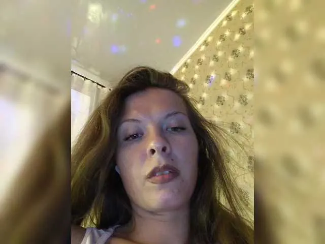 Live sex webcam photo for Darina24 #291336269