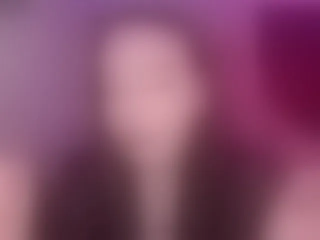 Live sex webcam photo for Darineko #293879595