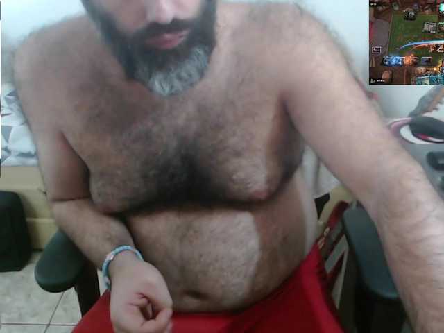 Live sex webcam photo for DarkRosa #275618427