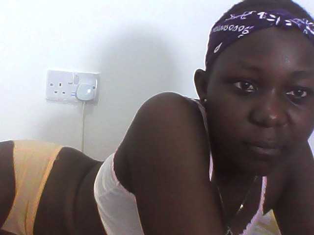 Live sex webcam photo for Darkberry4 #290608470