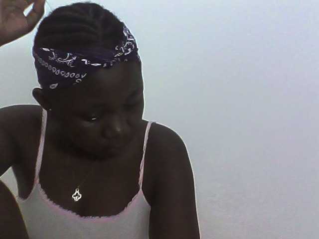 Live sex webcam photo for Darkberry4 #290610495