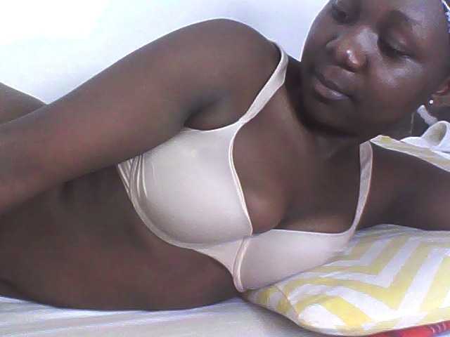 Live sex webcam photo for Darkberry4 #290662748