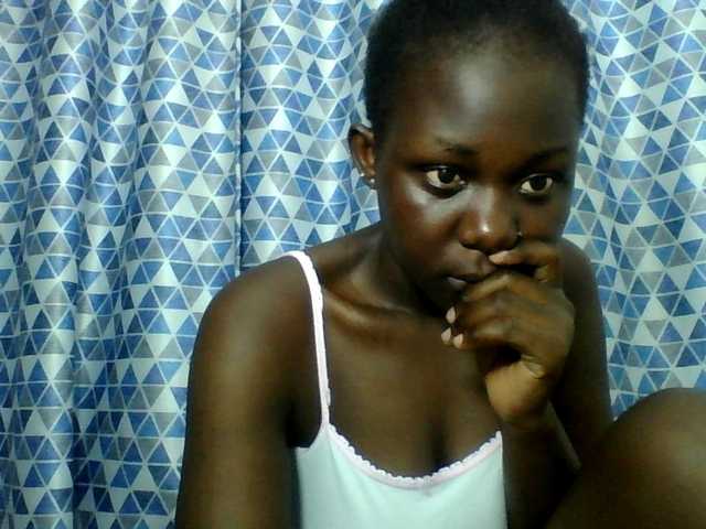 Live sex webcam photo for Darkberry4 #291235099