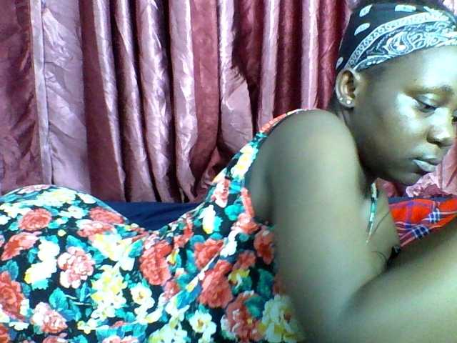 Live sex webcam photo for Darkberry4 #291295894