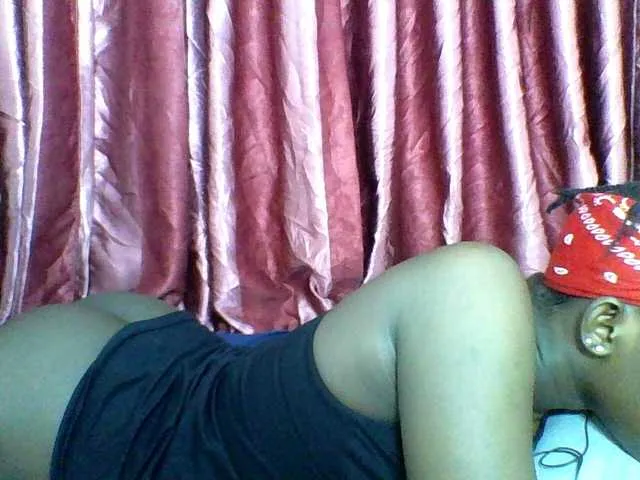 Live sex webcam photo for Darkberry4 #291357916