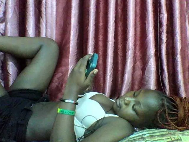 Live sex webcam photo for Darkberry4 #291476455