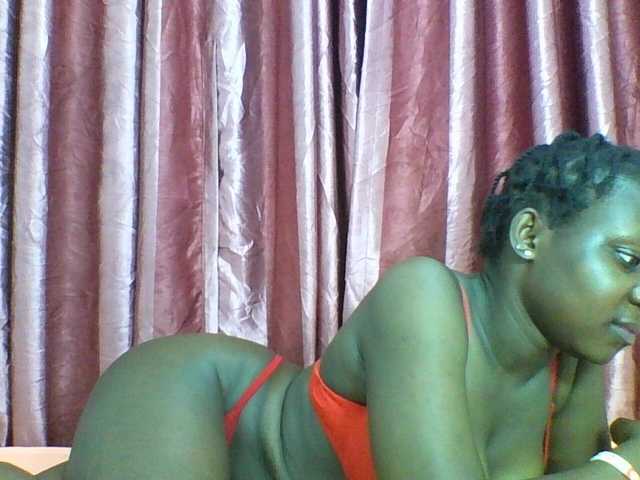 Live sex webcam photo for Darkberry4 #291666000