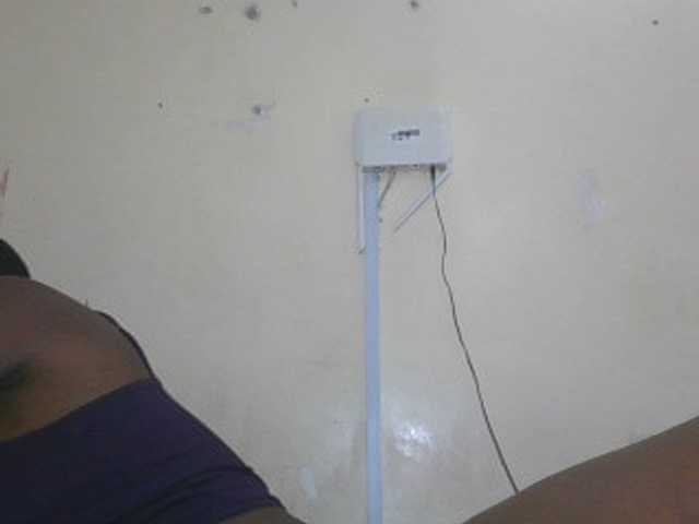 Live sex webcam photo for Darksexygal #290600212