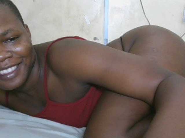 Live sex webcam photo for Darksexygal #290734918