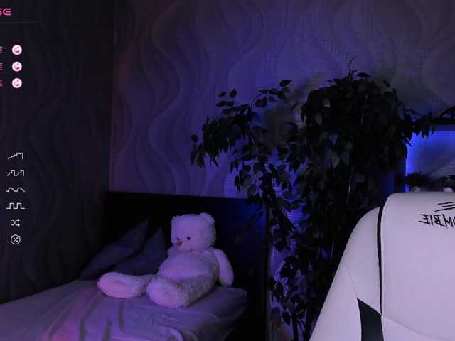 Live sex webcam photo for DarlaBelle #290148903