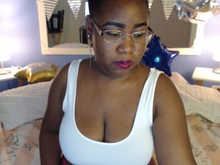 Live sex webcam photo for DarnellQueen #287918004