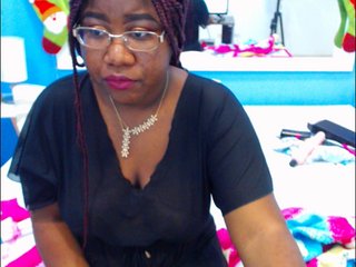 Live sex webcam photo for DarnellQueen #287919403