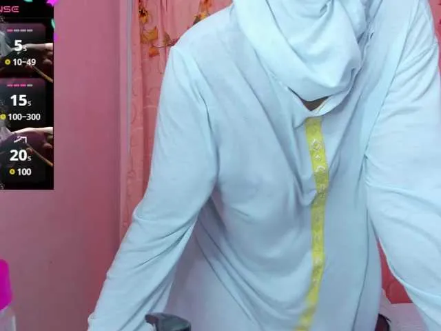 Live sex webcam photo for DarshaKhemu #290319488