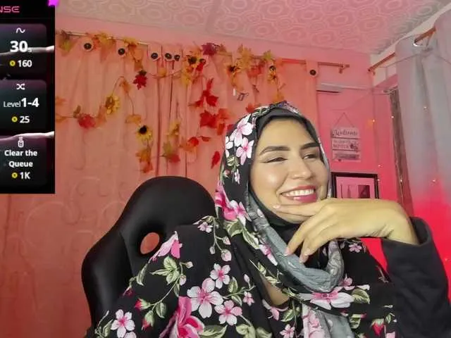 Live sex webcam photo for DarshaKhemu #290364505