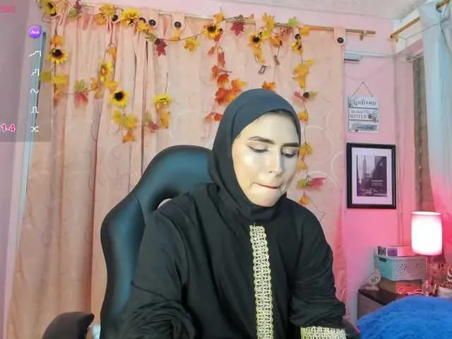 Live sex webcam photo for DarshaKhemu #291122709