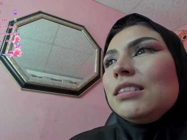 Live sex webcam photo for DarshaKhemu #291484288