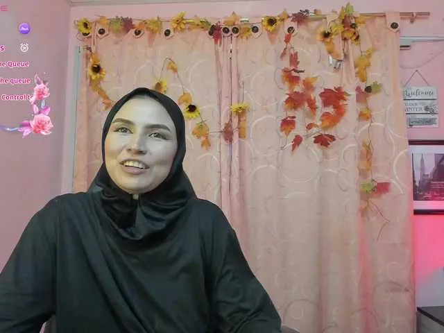 Live sex webcam photo for DarshaKhemu #291638056