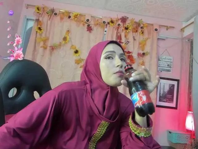 Live sex webcam photo for DarshaKhemu #291710710