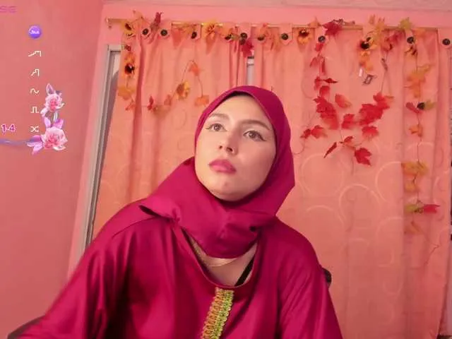 Live sex webcam photo for DarshaKhemu #292238914