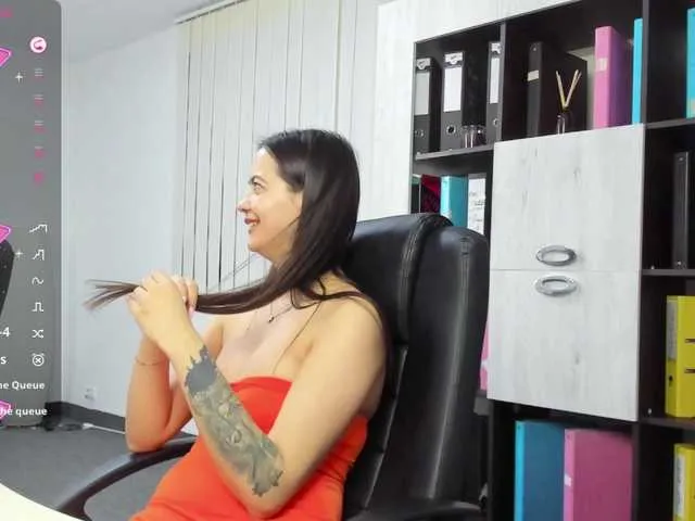 Live sex webcam photo for DaryaStars #290319732