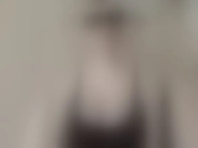 Live sex webcam photo for DashaKisa951 #292752884