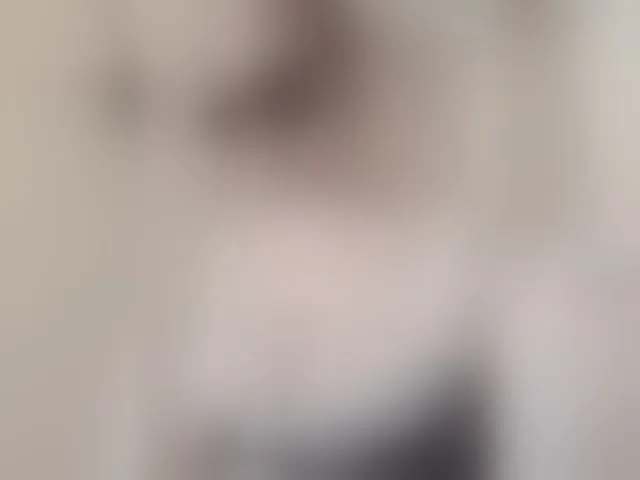 Live sex webcam photo for DashaKisa951 #293213597