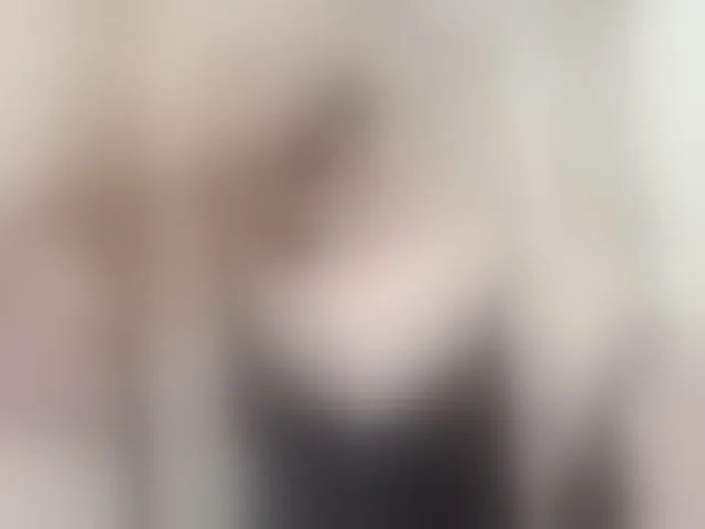 Live sex webcam photo for DashaKisa951 #293586601