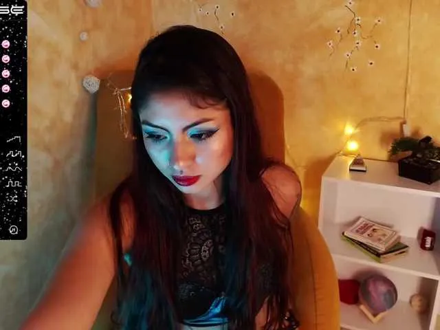 Live sex webcam photo for DashaSnow #272882608