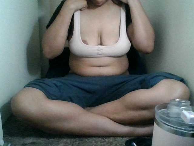 Live sex webcam photo for Daszler #290583213