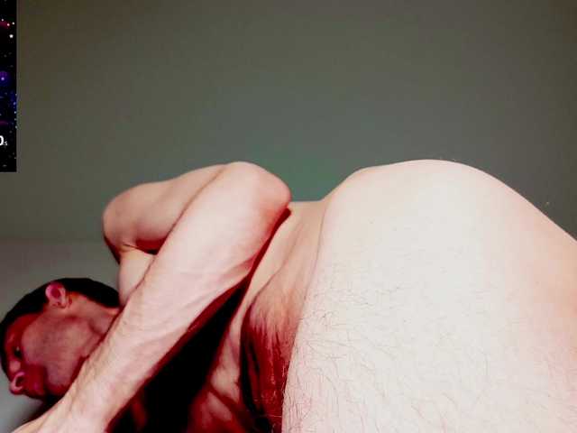 Live sex webcam photo for DavidCarroll #290191148