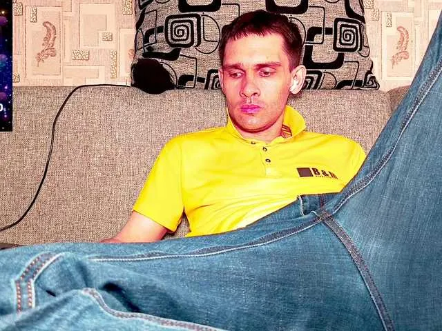 Live sex webcam photo for DavidCarroll #290970357