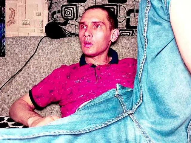Live sex webcam photo for DavidCarroll #291314337