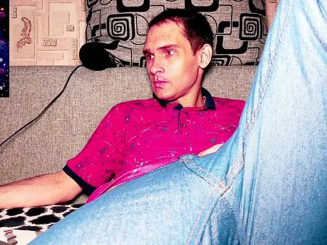 Live sex webcam photo for DavidCarroll #291507961