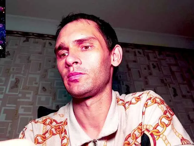 Live sex webcam photo for DavidCarroll #291644653