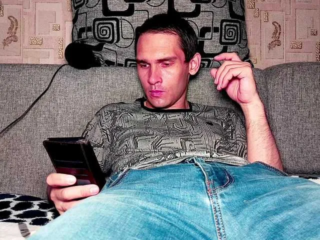 Live sex webcam photo for DavidCarroll #291702027