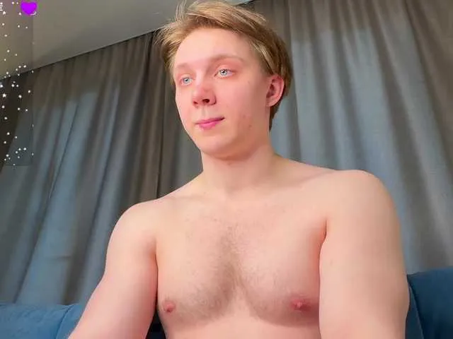 Live sex webcam photo for DavidKeler #293428215