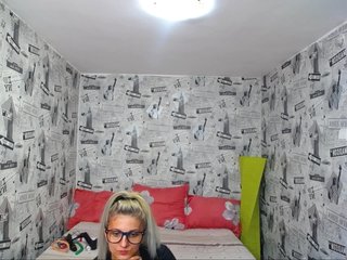 Live sex webcam photo for Daylhanna #174896568