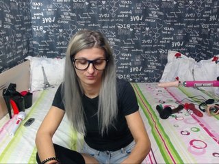 Live sex webcam photo for Daylhanna #182750520