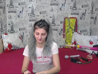 Live sex webcam photo for Daylhanna #197275750