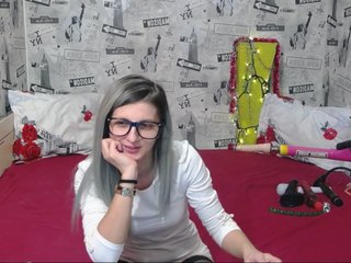 Live sex webcam photo for Daylhanna #197621854