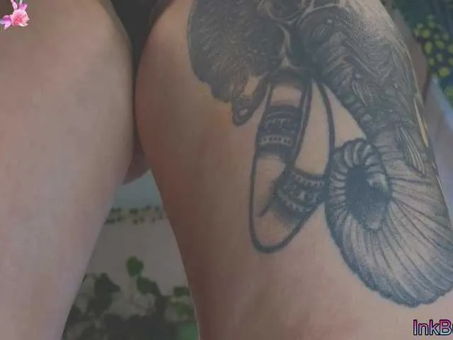 Live sex webcam photo for DeadButterfly #291771290