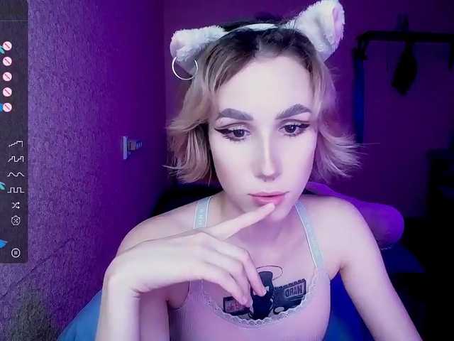 Live sex webcam photo for Deadpink-meow #274530310